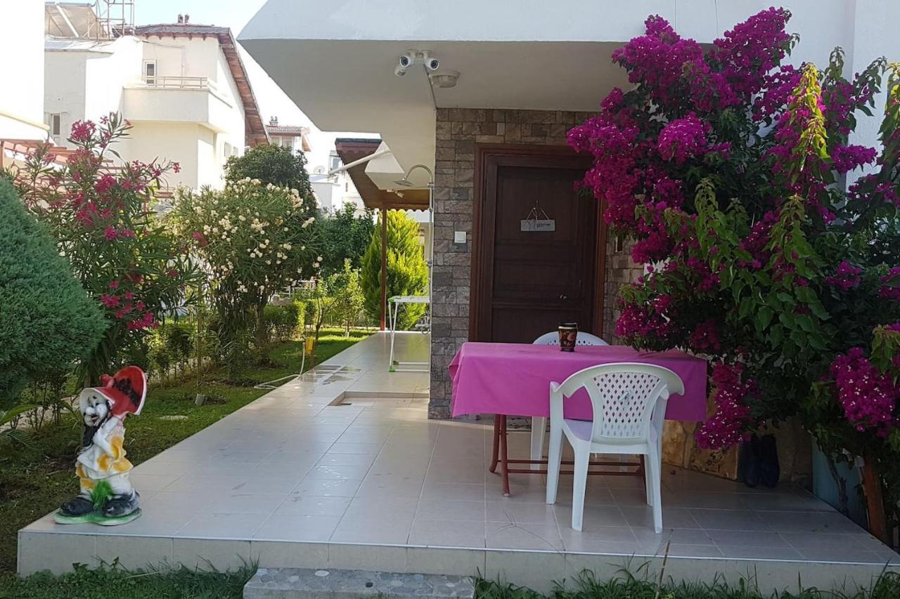 Triblex Villa I Private Beach I Walking Distance To The Sea 300 Meters Side Kültér fotó