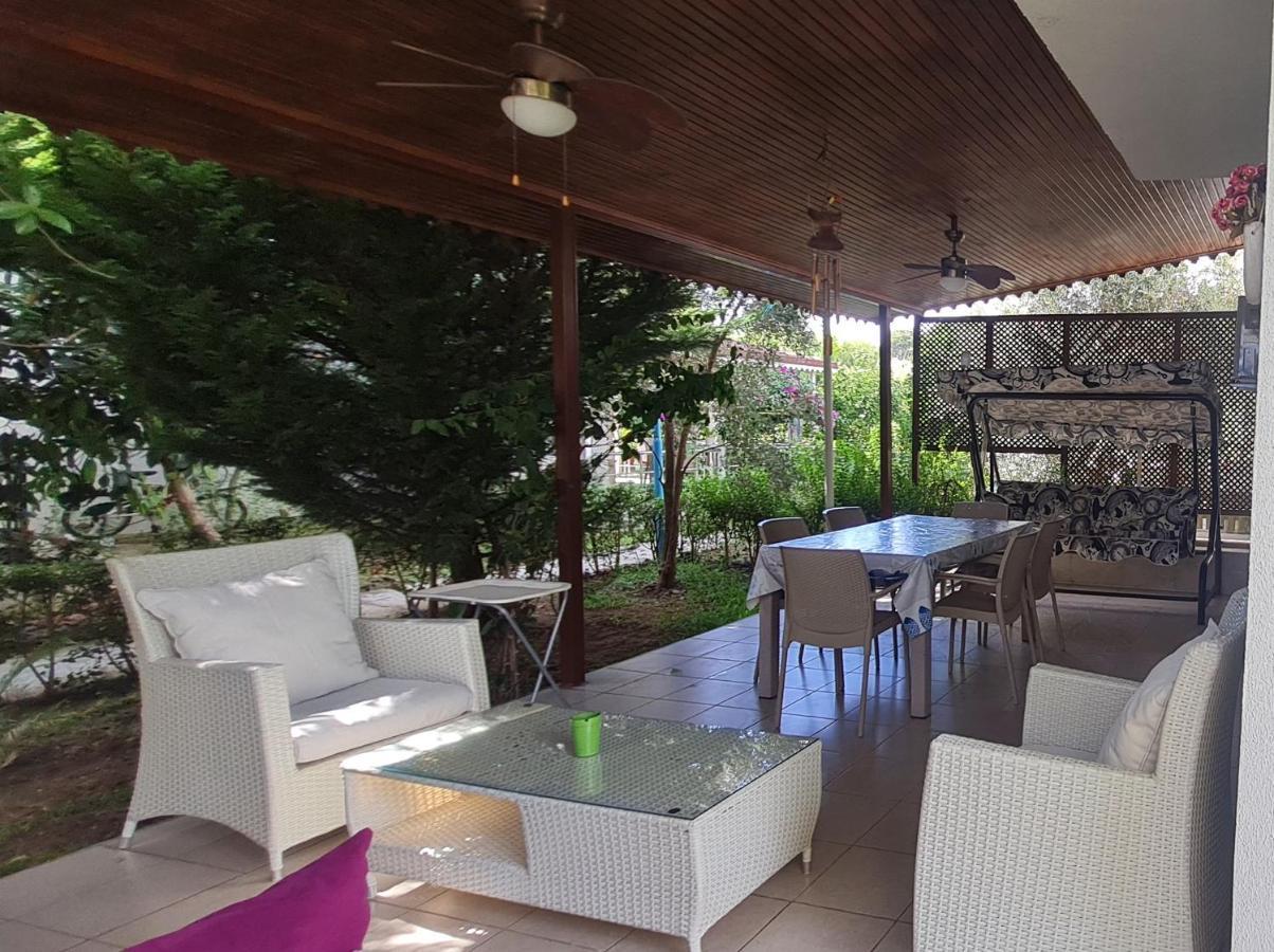Triblex Villa I Private Beach I Walking Distance To The Sea 300 Meters Side Kültér fotó